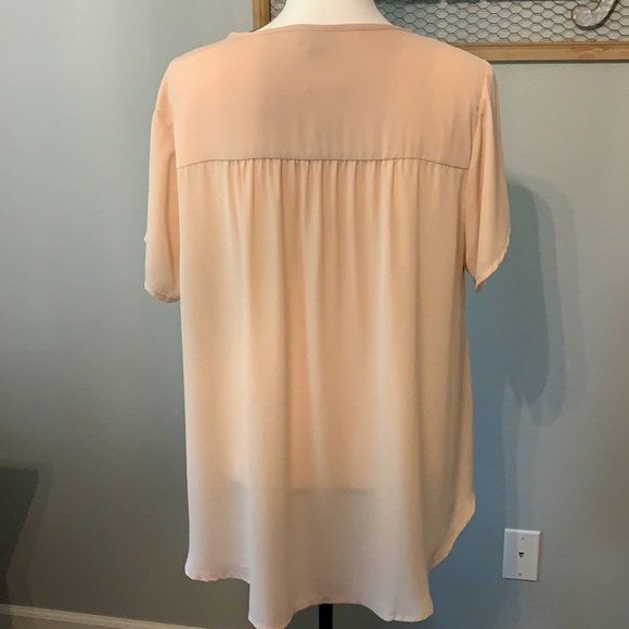 Torrid Flutter Sleeve Blouse! NWT! Size 0X - Picture 4 of 7